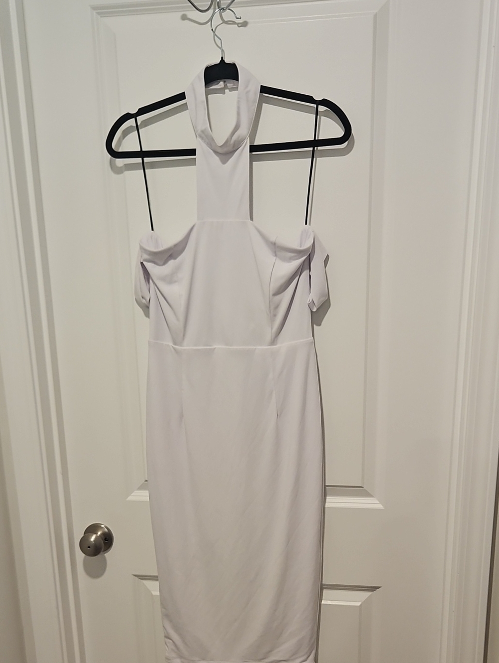 Abyss By Abby White Halter Cold-Shoulder Midi Dress